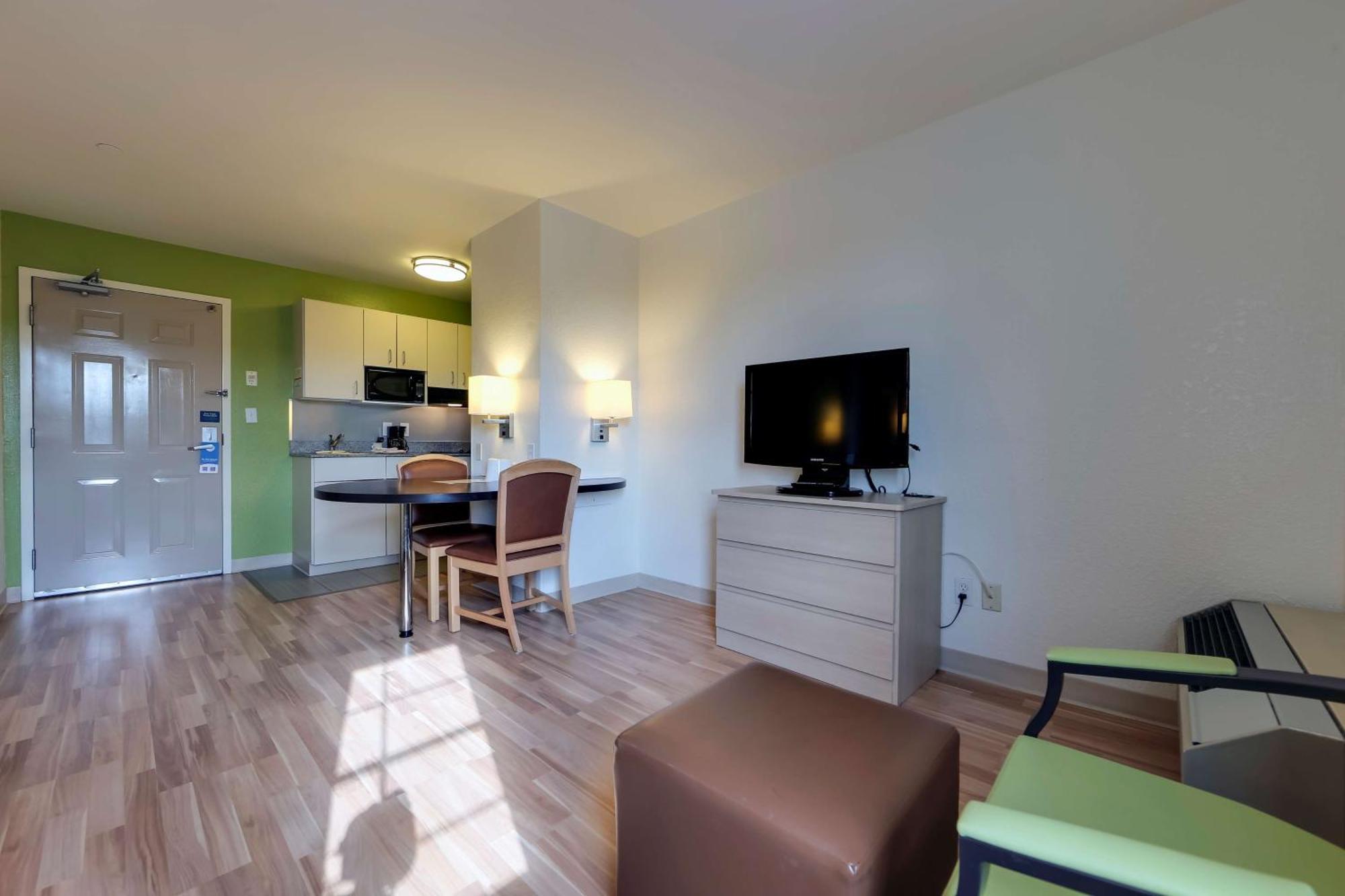 Studio 6 Toronto - Mississauga With Kitchenettes المظهر الخارجي الصورة