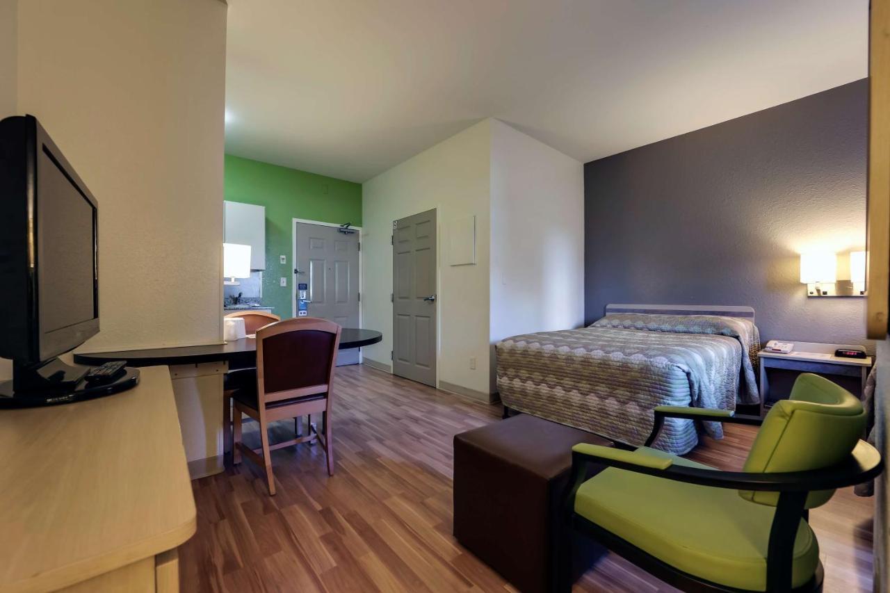 Studio 6 Toronto - Mississauga With Kitchenettes المظهر الخارجي الصورة