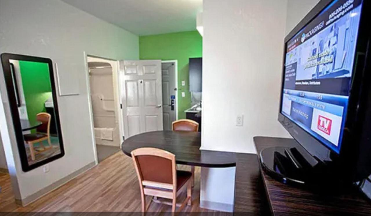 Studio 6 Toronto - Mississauga With Kitchenettes المظهر الخارجي الصورة